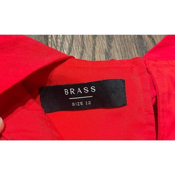 Brass “The Social Dress” Textured - Picture 3 of 10